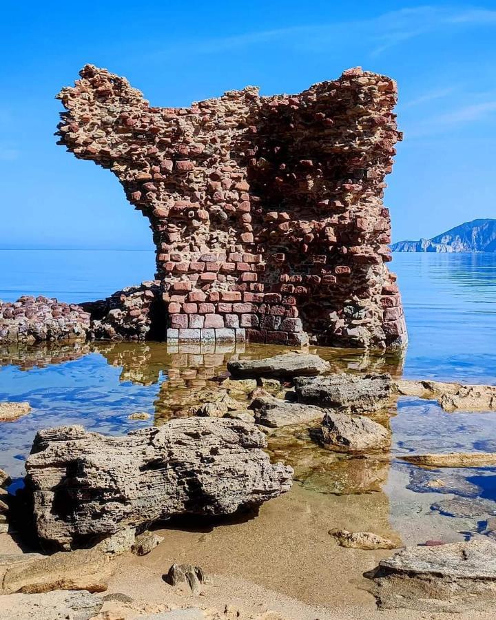 Casa Francesca Villa Gonnesa Eksteriør bilde